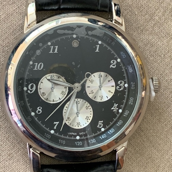 Avon Other - Classic Black Leather Men's Watch Avon